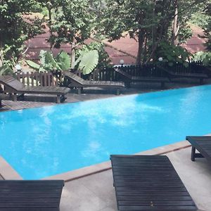Jj Bungalow